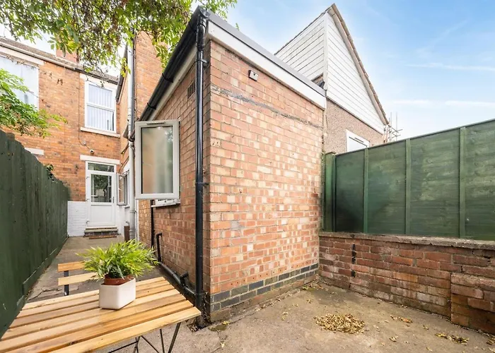 The Landmark Comfy 2Br 2Bath Home Sleeps 5 In Rugby
