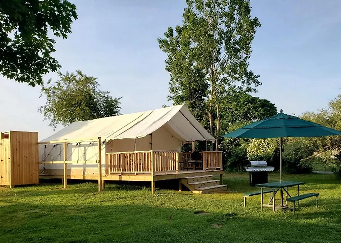 Spacious Safari Tent Rental Ideal For Glamping Near Nyc