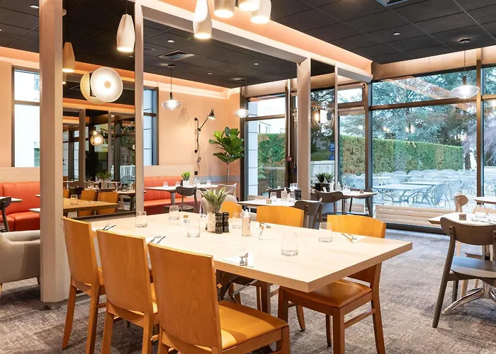 Novotel Macon Nord - Porte De Bourgogne