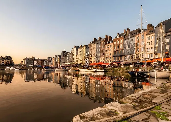  Western Le Cheval Blanc -Centre- Vieux Port