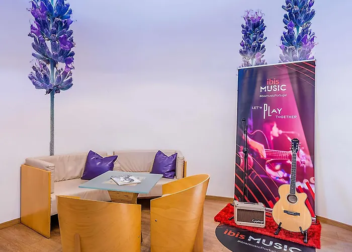  Ibis Evora