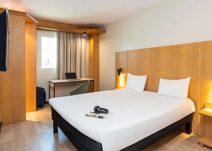 Perros hoteles Ibis Alcala De Henares La Garena