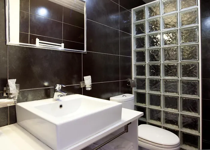 Cheap hotels Cosmotel