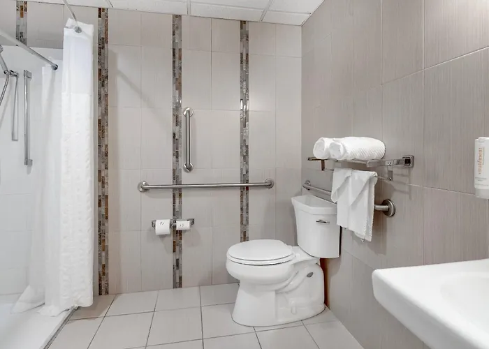 Econo Lodge Hicksville - Long Island