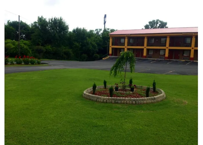Duffys Motel - Calhoun