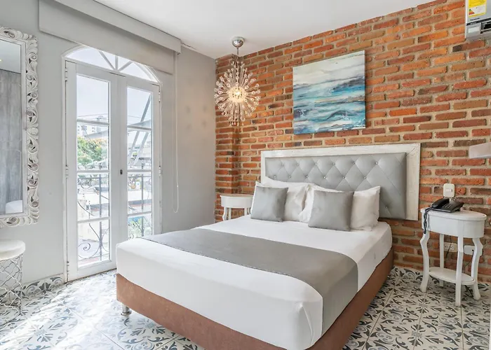 Hotel Boutique Adaz