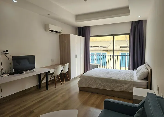Apartments Saigon Garden Hill Resort &