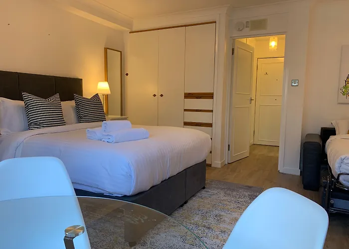 Marlyn Lodge - City Of London