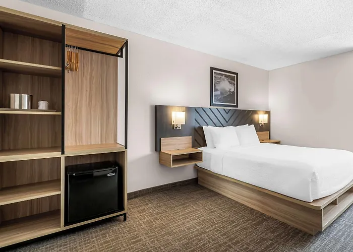 Best Western Buffalo Inn & Suites