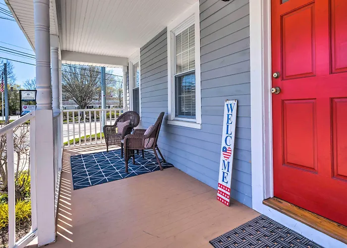 Mystic Refuge W/ Patio < 1 Mi To Downtown!