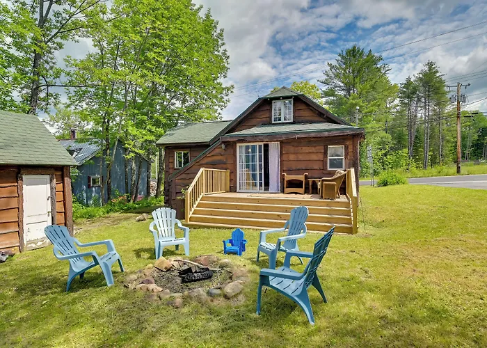 Rustic Caroga Lake Retreat: Fish, Hike & Ski!