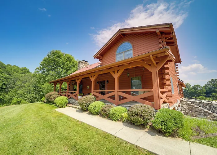 Pet-Friendly Canton Cabin W/ Porch + Grill!