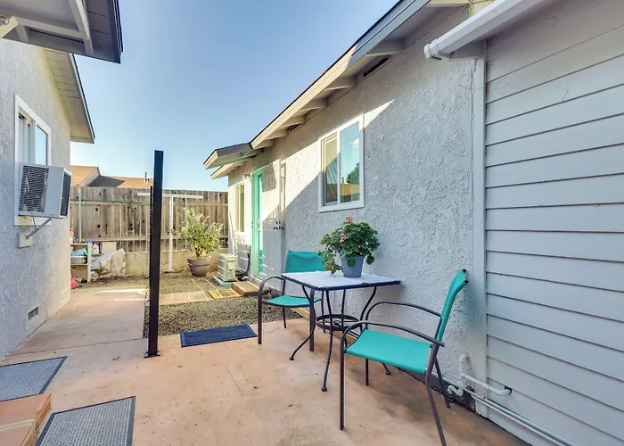 Quiet Carpinteria Cottage By Town & Beaches