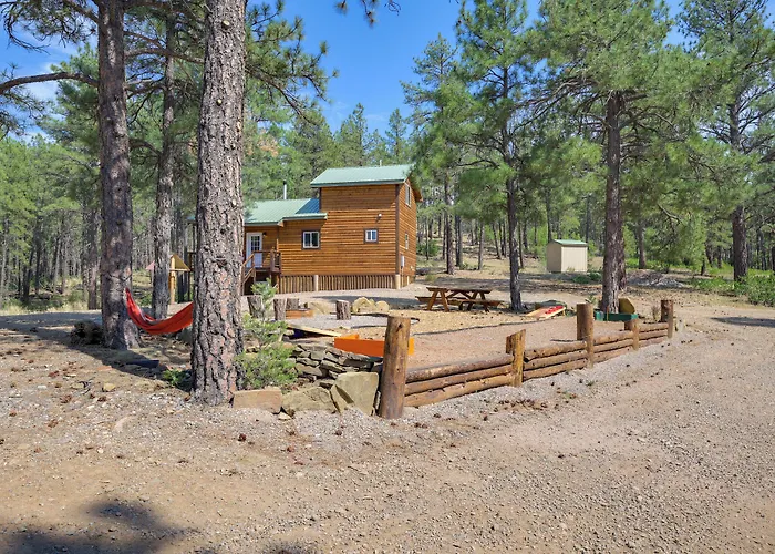 'Cabin At The Little Ranch' W/ Hiking On-Site!