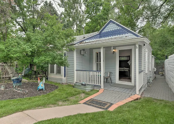 Creekside Home W/ Patio, Walk To Manitou Incline!