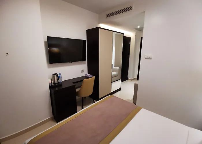 Hotel Best Night 2