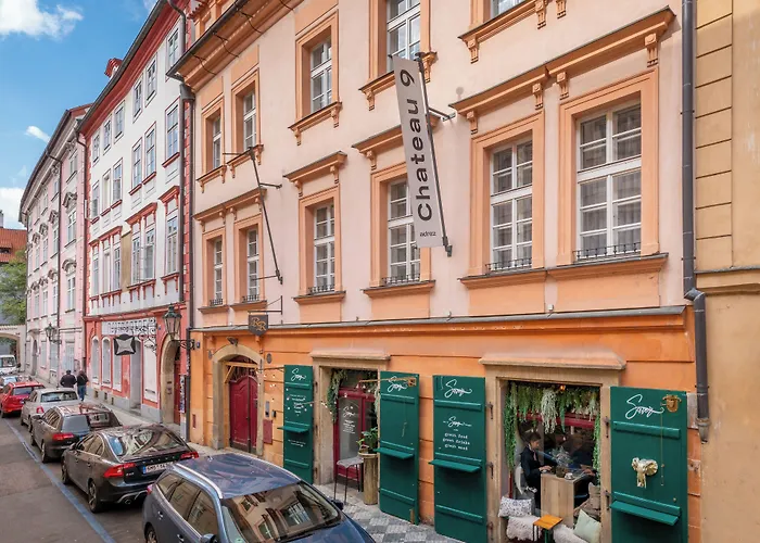Chateau 9 Apartments By Adrez