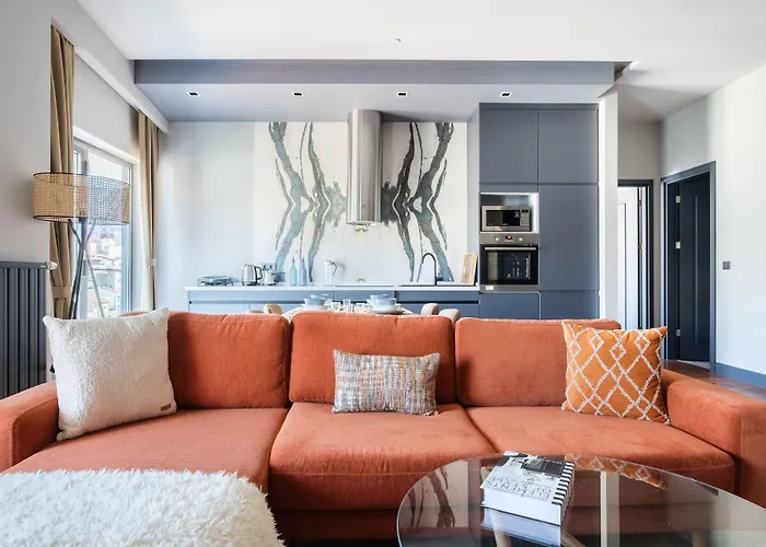 Benesta Residence By Newinn