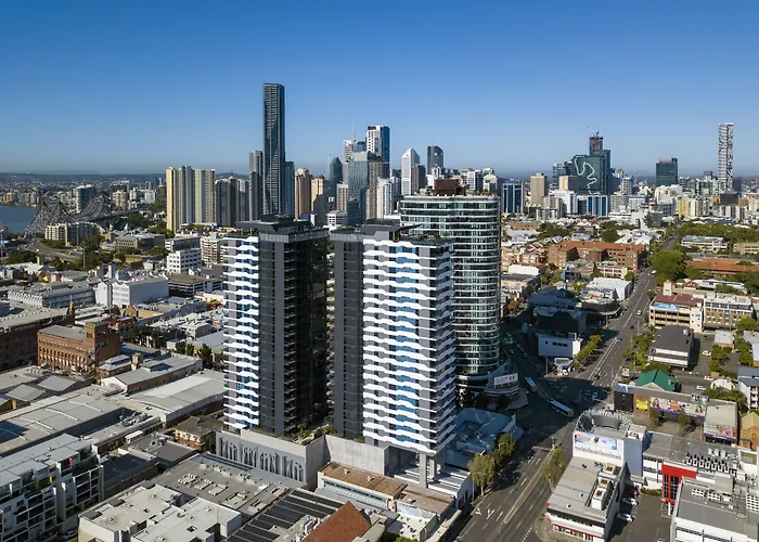 Fortitude Valley Apartments By Cllix
