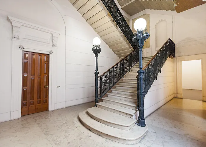 Easyhomes-Duomo Suites & Apartments