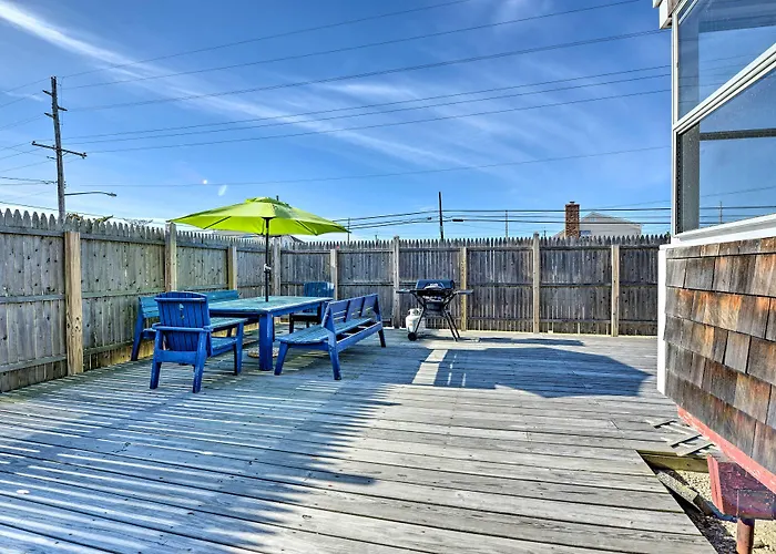 Oceanside Beach House In Pvt Beach Community!