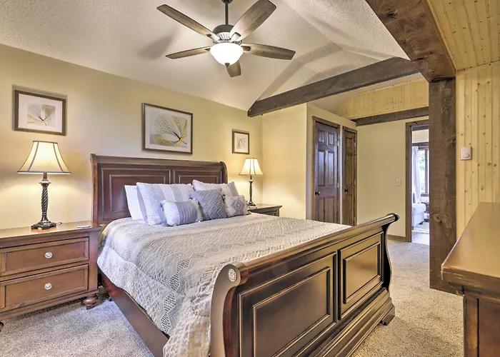Private Guest House W/ Deck + Spectacular Views!