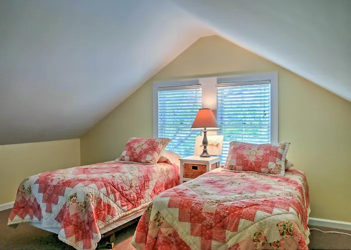 Secluded & Quiet Atlantic Home: 1 Mi To Boat Ramp!