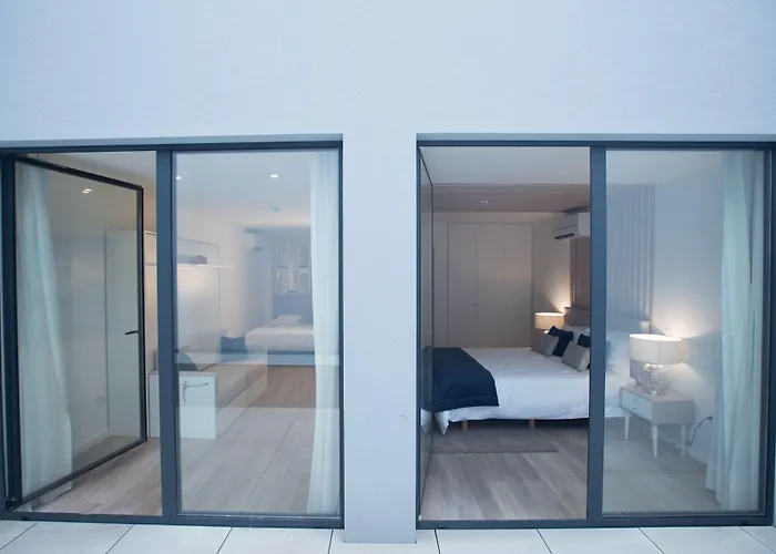 Almada Wine House - Tourism Apartments