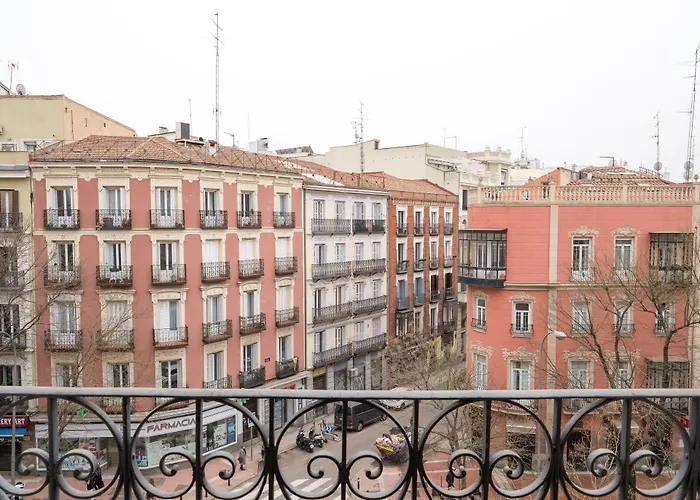 Slow Suites Luchana