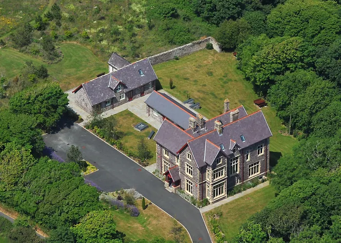Penrhiw Priory