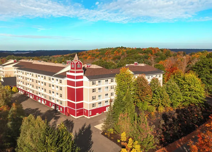 Berkshire Mountain Lodge