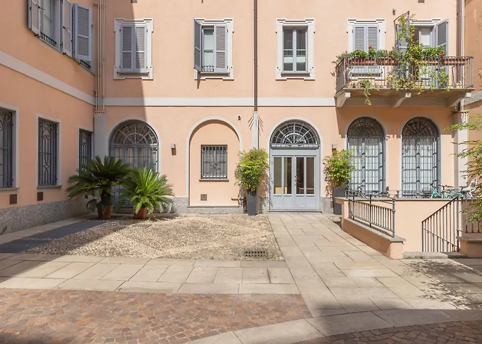 Milan Retreats