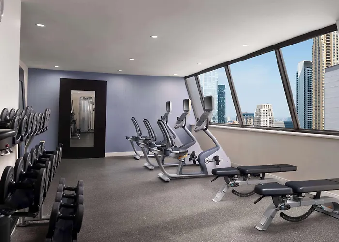Homewood Suites By Hilton Chicago Downtown - Magnificent Mile
