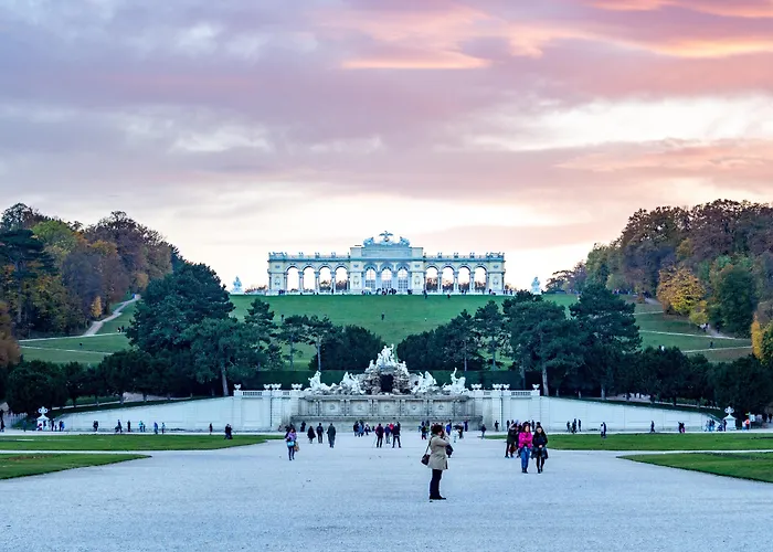 Viktoria Schönbrunn Romantik Hotel
