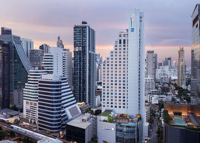  Radisson Blu Plaza Bangkok