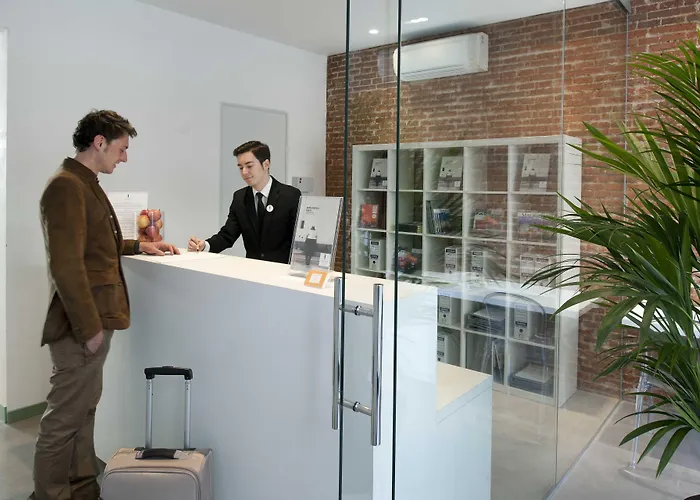 Eric Voekel Boutique Apartments - Madrid Suites