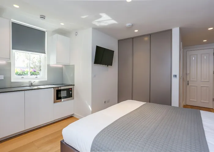 Inverness Terrace Serviced Apartments By Concept Apartments