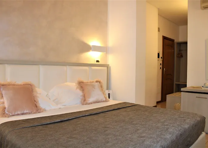 Artemisia Palace Hotel