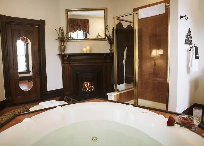 Biltmore Village Inn B&B