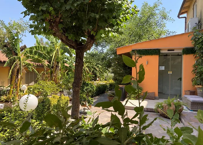 Hotel Con Piscina Orto Di