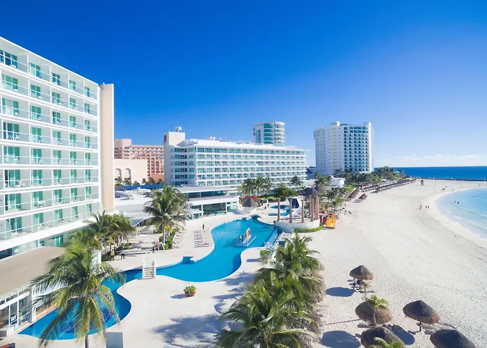 All inclusive resort Krystal Cancun