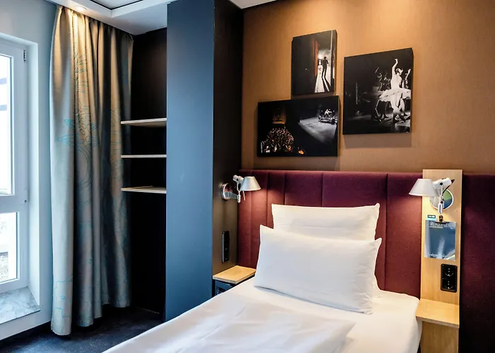 3 SterneHotel One Stuttgart-Mitte