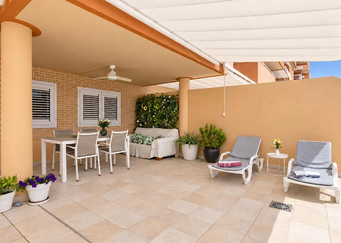 Apartamento Nuevo Con Gran Terraza Y Wifi En Canet