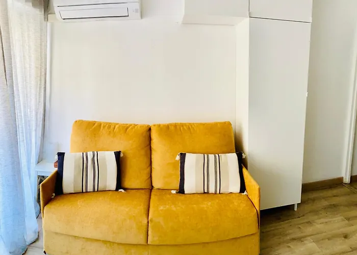 BoHémian Studio in Sète Center