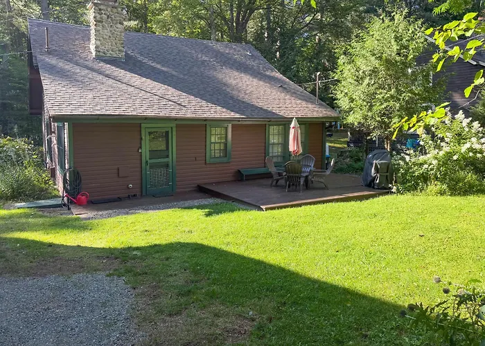 Saranac Lake Cabin W/ Beach Access
