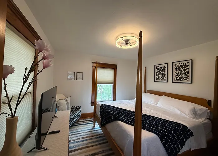 Echo And Edge 4 Bedroom 2 Ba, 2100 Sq Ft, Ev Charger