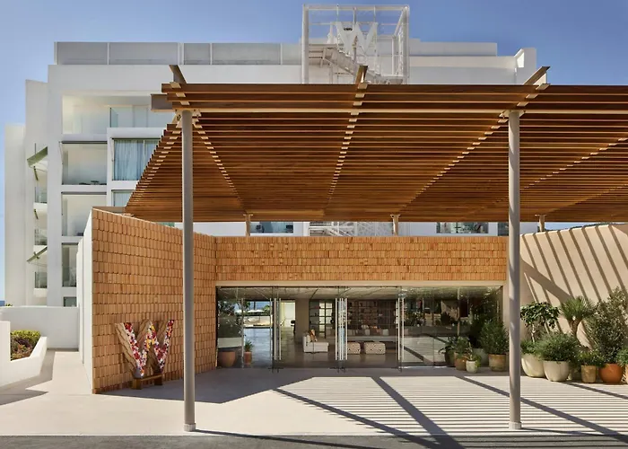 Familienhotels W Ibiza