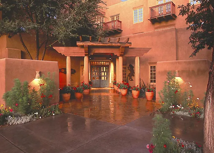4 star hotel: Hotel Santa Fe