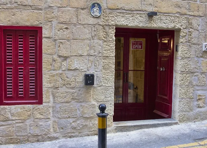 Dormitory Shared Hostel By Vallettastay (Adults Only)