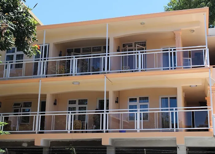 Bano Beach Residence - Grand Bay Beach